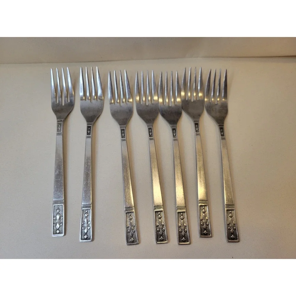 Vintage Stainless Steel Japan Fleur De Lis Dinner Forks Set of 7 Silverware